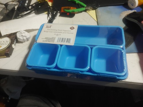 Desk organizer interlock - desk,